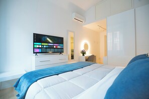 3 quartos, cofres nos quartos, escrivaninha