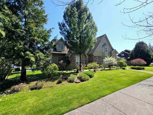 Sylvan grove  estate