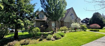 Sylvan grove  estate