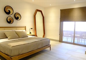 Family Apartment, 3 Bedrooms, City View | Individually decorated, individually furnished, desk, laptop workspace - cumbres gardens (Cancún)