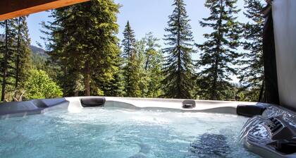 Mid-Mountain Ski In/Ski Out with Game Room + Hot Tub + Pet Friendly