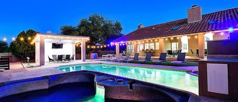 Beheizter Pool