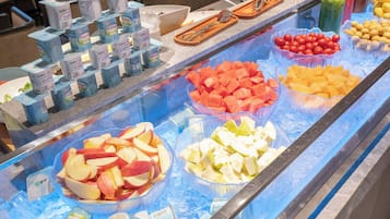 Free daily buffet breakfast