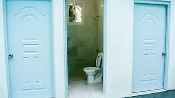 Villa, 1 Bedroom, Accessible, Smoking | Bathroom