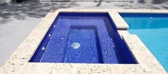 Centrally Located in El Pino la Vega, Space for 8 or More Guest, Heated Pool