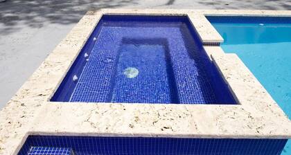 Centrally Located in El Pino la Vega, Space for 8 or More Guest, Heated Pool