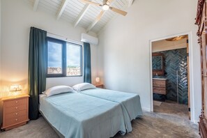 3 室のベッドルーム、WiFi、ベッドシーツ