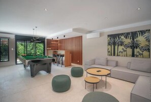 Spielezimmer