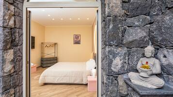 2 Schlafzimmer, kostenloses WLAN, BettwÀsche