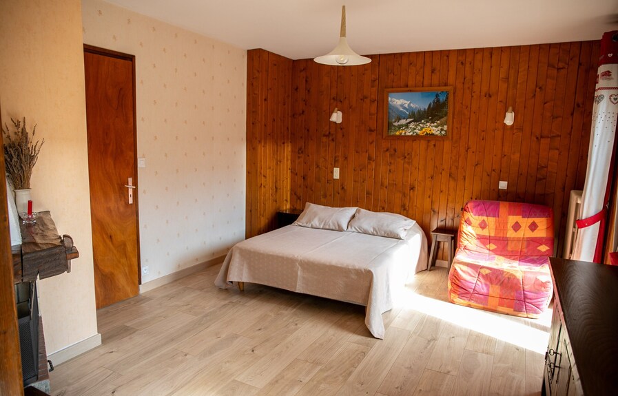 Studio Apartment 'C3 - Chalet Tournier' With Mountain View, Shared Garden And Wi-fi - Les Gets