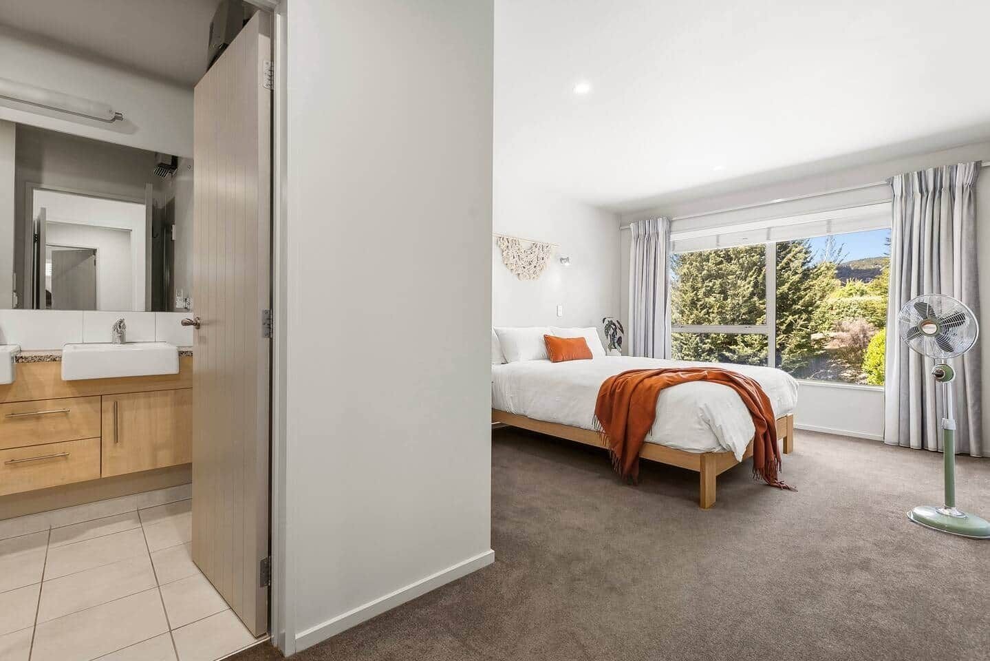 3 sovrum, strykjärn/strykbräda, wi-fi och sängkläder