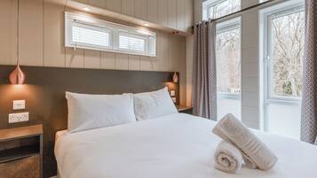 2 bedrooms, WiFi (free)