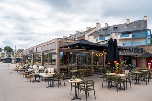 Servei de restauració a l'aire lliure