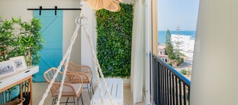 Apartamento 'Turquesa Y Sal' con vistas al mar, balcón y Wi-Fi