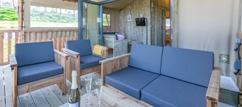Sea View 2 Bed Hot Tub Safari Tent - Foxglove
