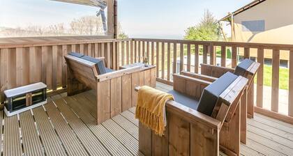2 bedroom accommodation in Lynton
