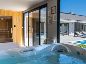 A heated pool - Villa Romantica by Interhome (Labin)