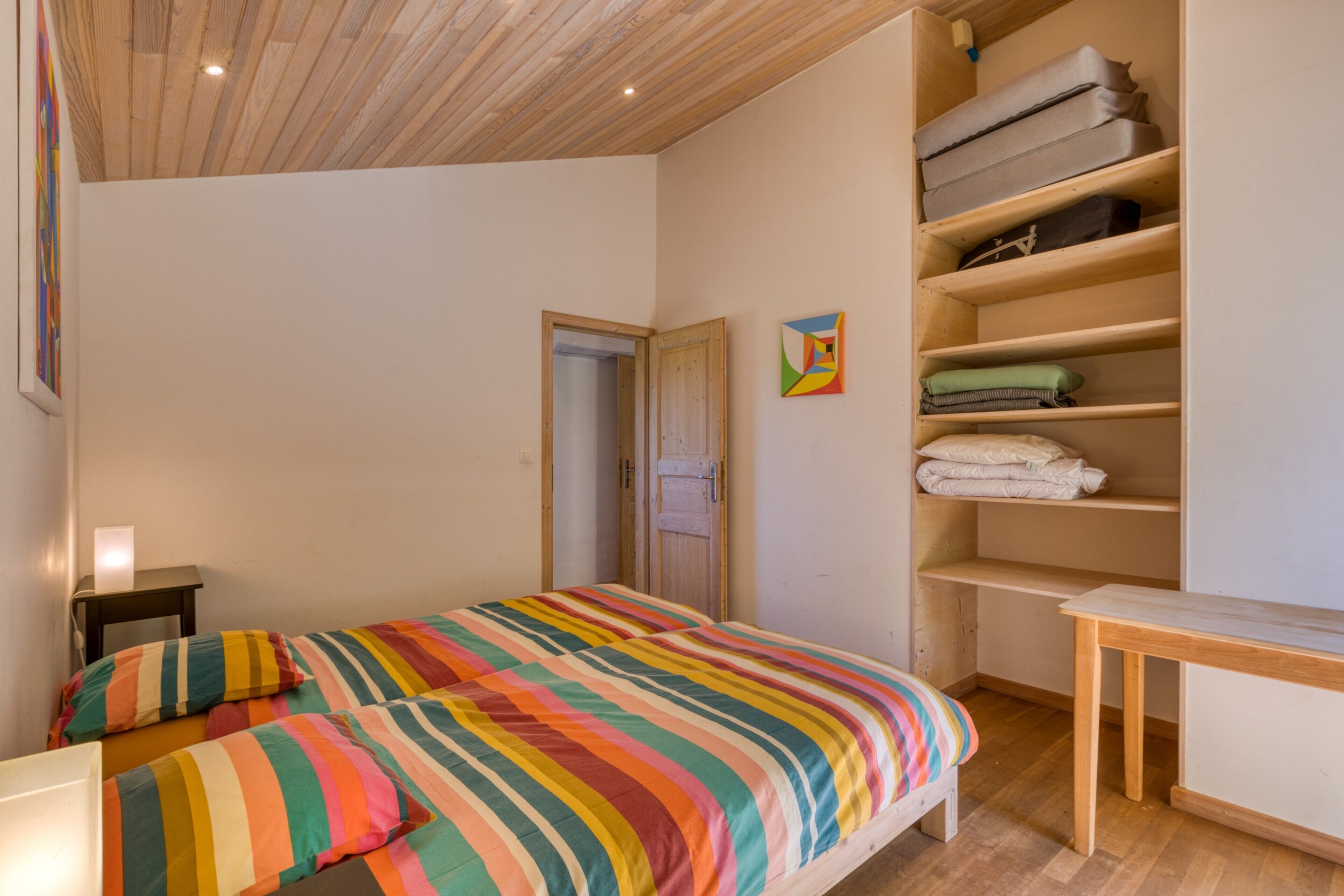 2 soverom, wi-fi (inkludert) og sengetøy