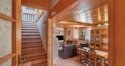 Maison de campagne "Hospitalillo" avec vue sur les montagnes, terrasse privée et Wi-Fi