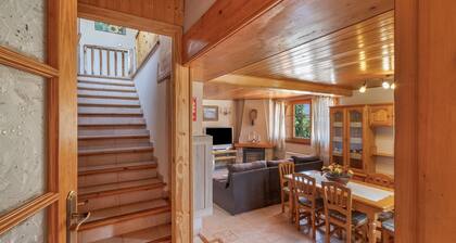 Country House 'Hospitalillo' with Mountain View, Private Terrace and Wi-Fi