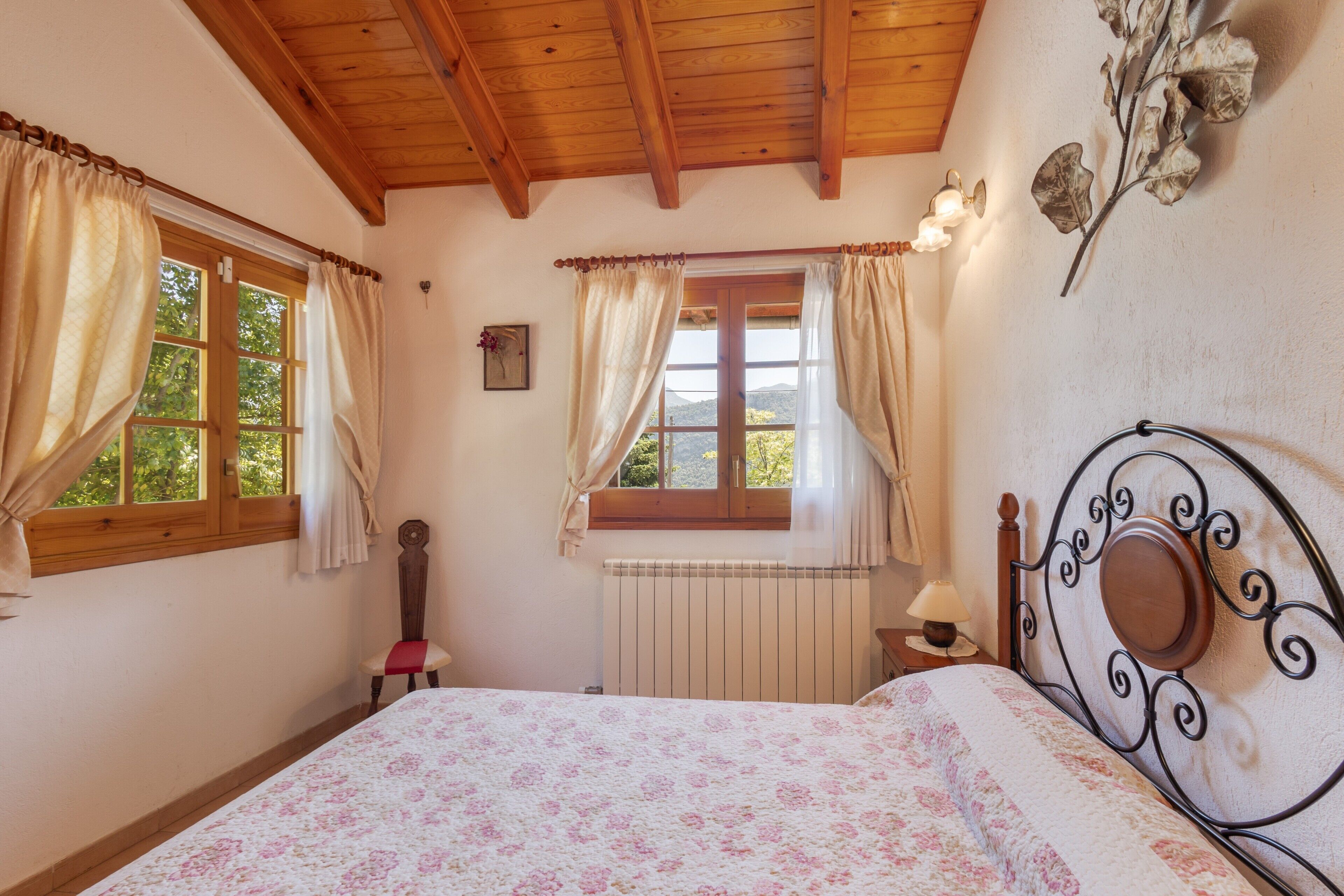 3 bedrooms, free WiFi, bed sheets