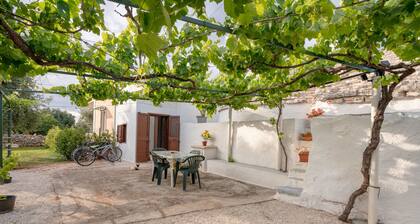 Trullo 'Negli Ulivi' with Private Terrace, Wi-Fi and Air Conditioning