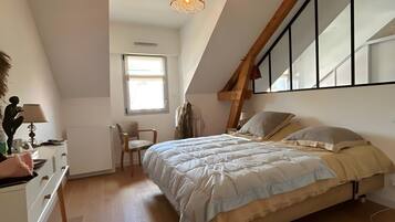 2 bedrooms, WiFi (free)