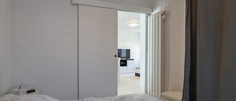 2 habitaciones, tabla de planchar con plancha y wifi gratis