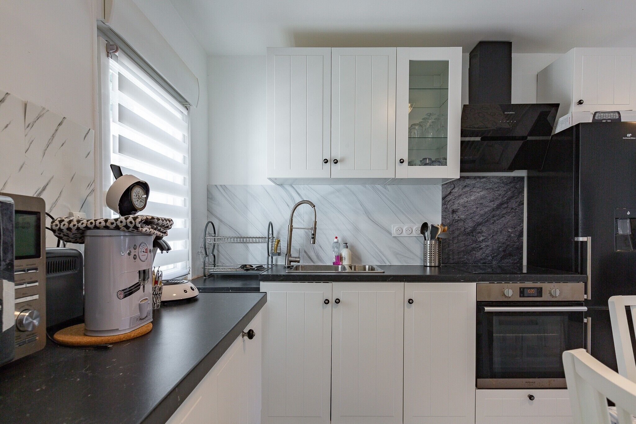 雪櫃、微波爐、焗爐、爐具