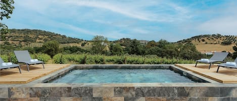Beheizter Pool