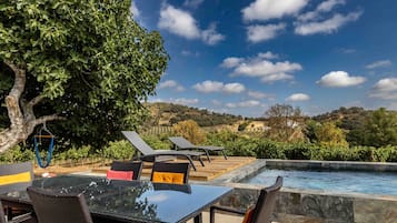 Una piscina riscaldata