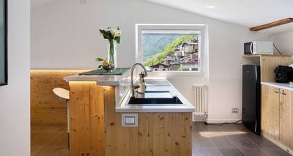 Apartment 'Leuscc' with Mountain View, Wi-Fi and Air Conditioning