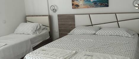 1 bedroom, iron/ironing board, WiFi, bed sheets