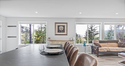 Peaceful Forest Suite with Lake Views and Hiking!