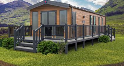 2 Schlafzimmer Unterkunft in Nr Kintore