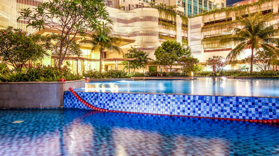 Staycation Jakarta Kensington Royal