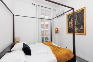 1 bedroom, iron/ironing board, bed sheets