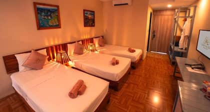 Pink Hotel