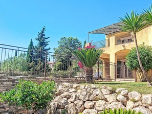 Property grounds - Douce parenthése by Interhome (Sanary sur Mer)