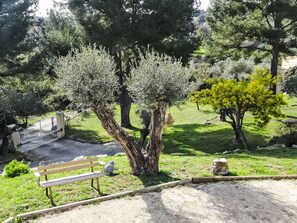 Property grounds - Douce parenthése by Interhome (Sanary sur Mer)