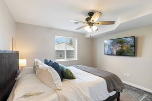 4 bedrooms, iron/ironing board, travel cot, free WiFi