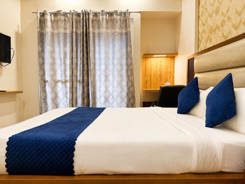 w-100 hotel_img