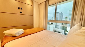 2 bedrooms, desk, iron/ironing board, travel crib