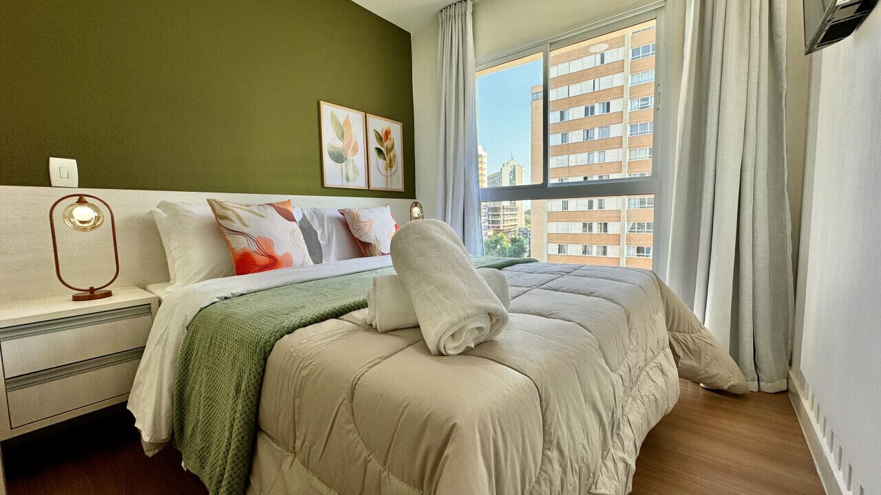 1 bedroom, desk, iron/ironing board, travel crib