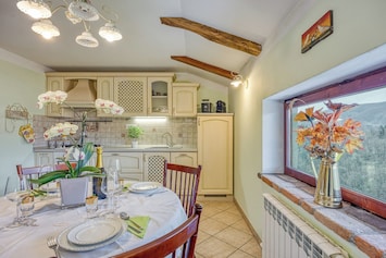 Cuisine et salle Ă manger