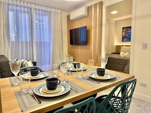 Dining - Apto no Batel c/ Piscina, Rooftop e Garagem (Curitiba)