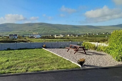 Rustic Kerry Hideaway - Cliffs, Coast & Comfort