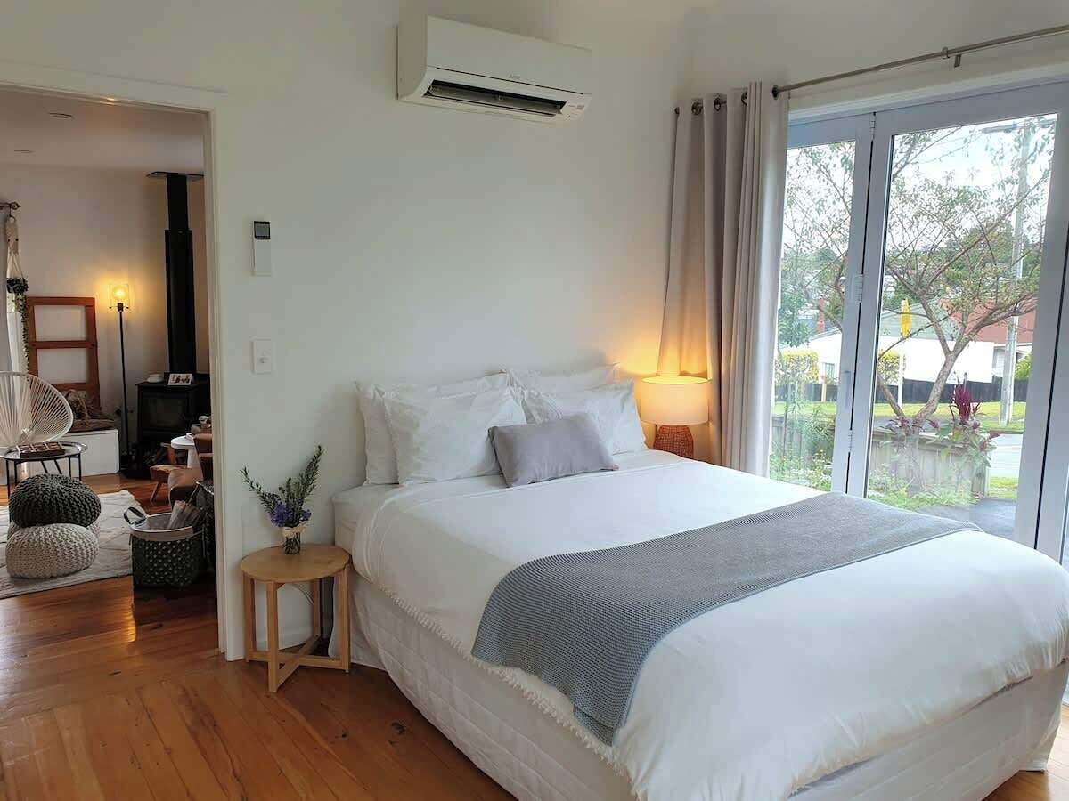 1 chambre, bureau, fer et planche à repasser, Wi-Fi gratuit
