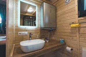 Shower, hair dryer, towels - Casa della Montagna Sila by Tiny Away (Lorica)