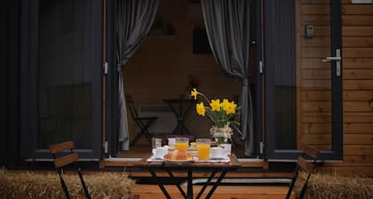 Casa della Montagna Lorica by Tiny Away
